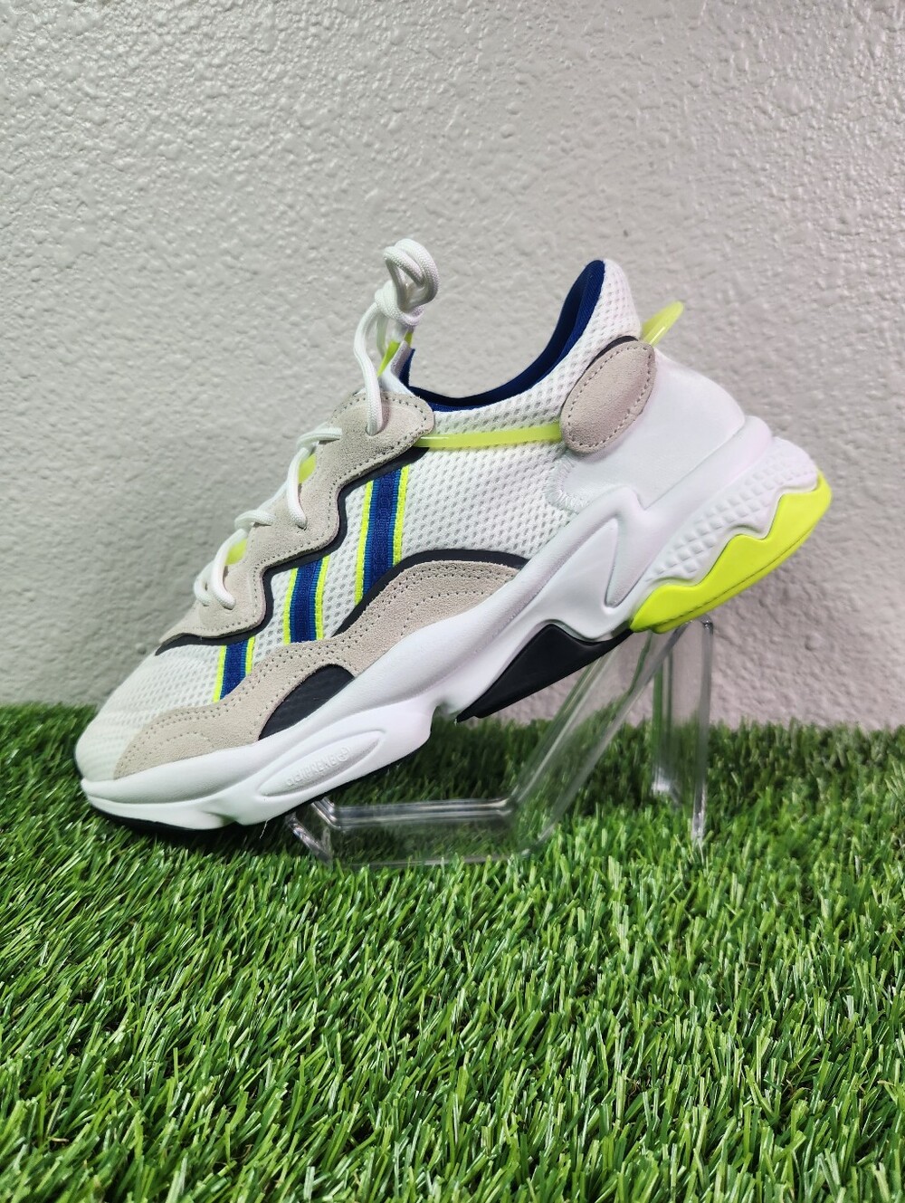New!! adidas Ozweego Bluebird EG8128 Sneakers White Blue Neon Yellow Men's US 9